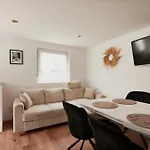 Vienna Prestige Luxury 3Bd Villa